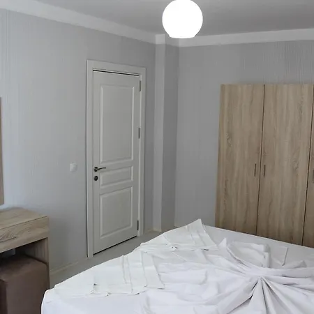 Stamopolu Lux-building B * بريمورسكو